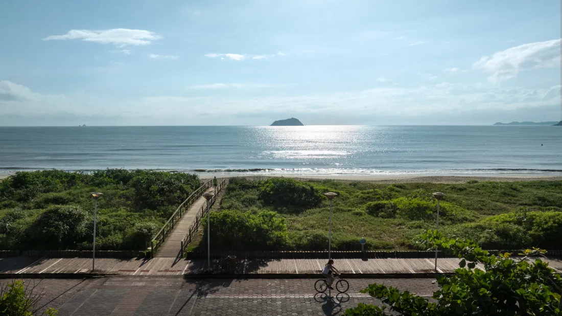 Alargamento da praia em Piçarras: Investimento impulsiona turismo e valoriza a região